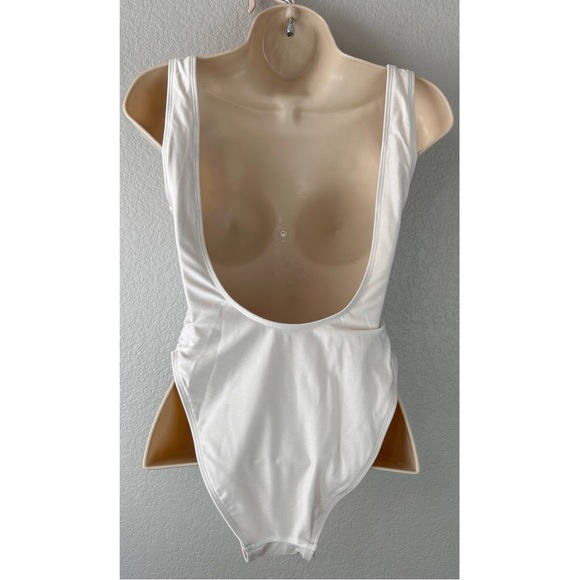 NWOT Private Party Born In The USA Swimsuit, size Small - Picture 3 of 9